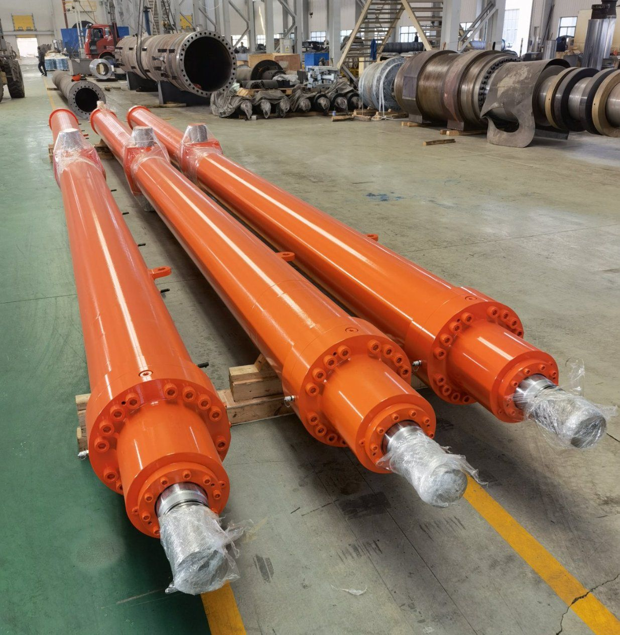 Custom high-pressure hydraulic cylinder construction detail
